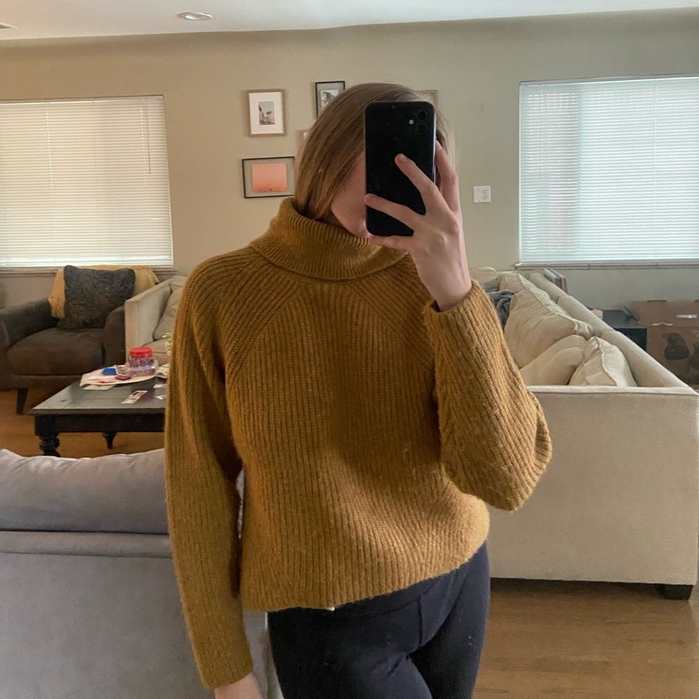 Top Shop Cropped Mustard Knit Turtle Neck Sweater